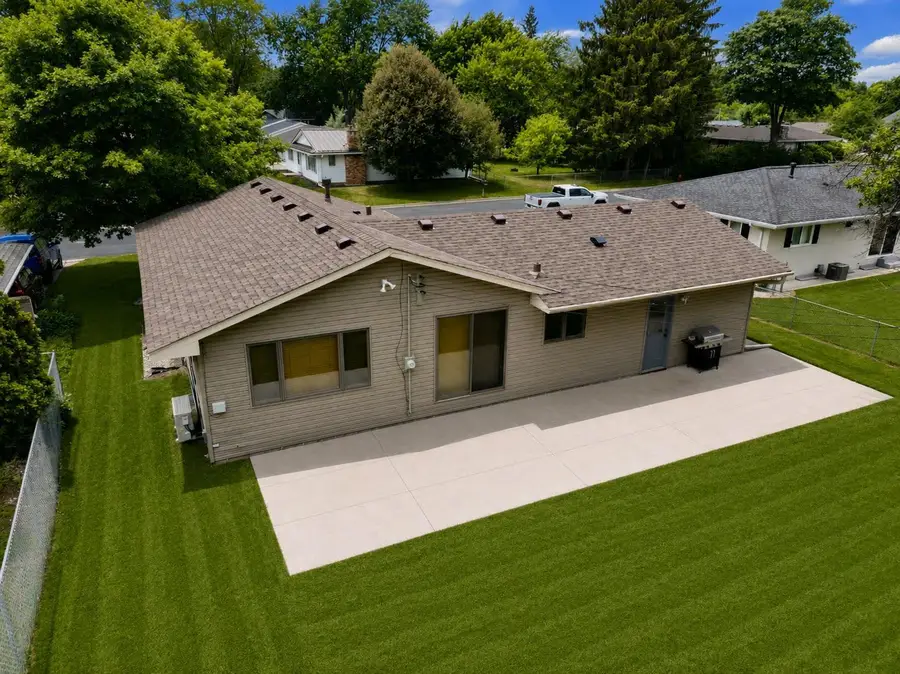 1381 Woodhill Drive, Woodbury, MN 55125 - #2