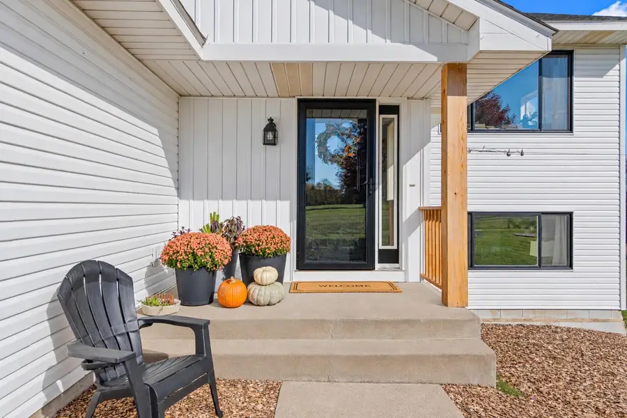 987 Labarge Road, Hudson, WI 54016 - #3