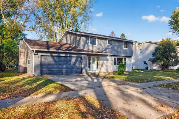1819 Wilshire Drive Ne, Rochester, MN 55906