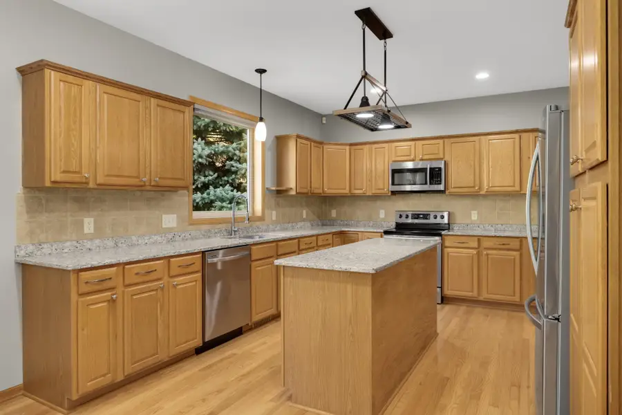 8924 Heatherton Ridge Drive, Savage, MN 55378 - #3