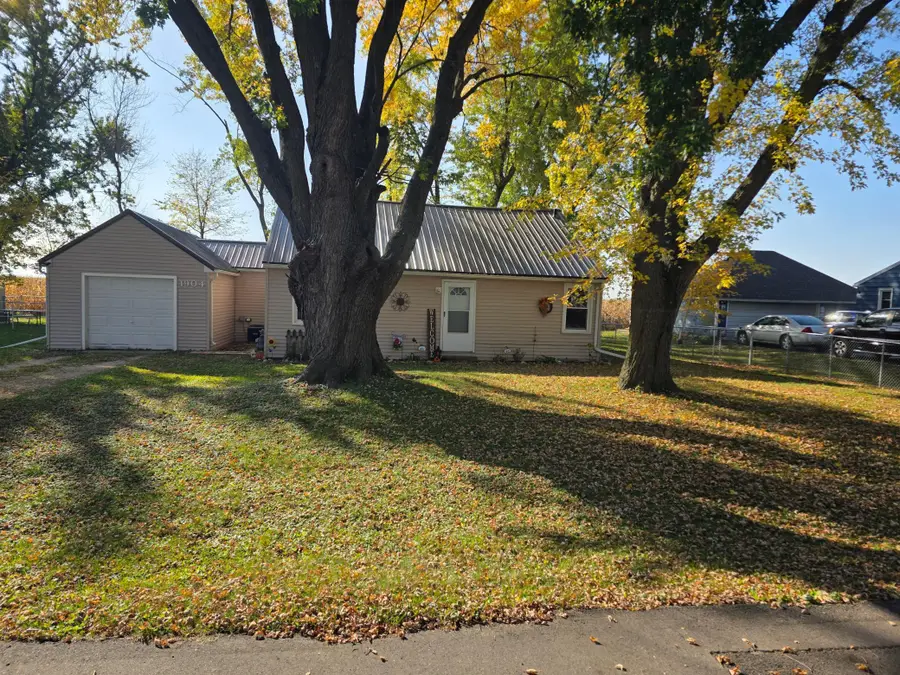 1904 22nd Drive Sw, Austin, MN 55912 - #3