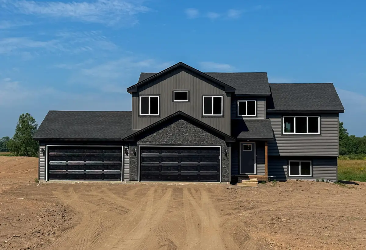 19323 90th Avenue, Milaca, MN 56353 - #1