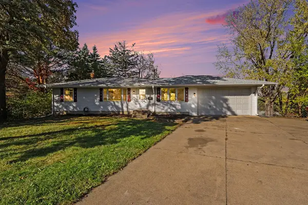 7286 Clay Avenue E, Inver Grove Heights, MN 55076
