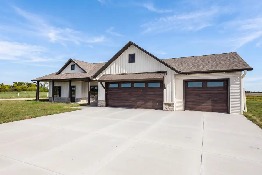 902 Gunkel Drive, Arthur, ND 58006 - #2