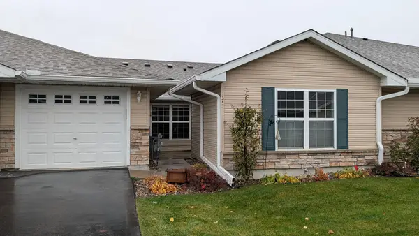 175 Kings Pointe Drive, Delano, MN 55328