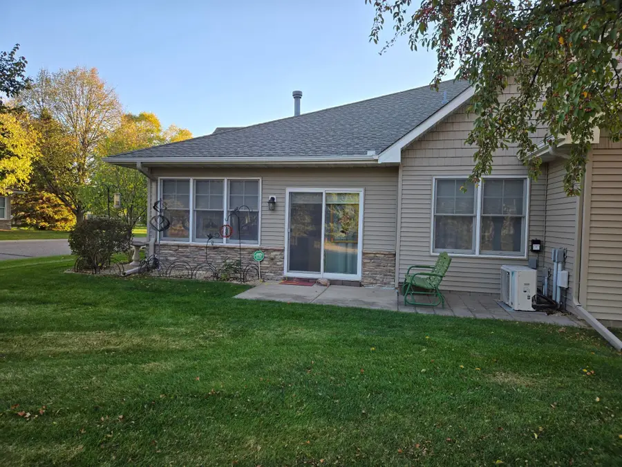 389 Hayes Drive, Hastings, MN 55033 - #3