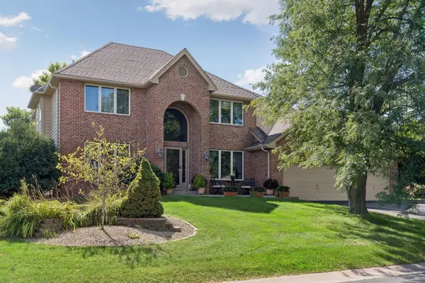 15369 80th Place N, Maple Grove, MN 55311