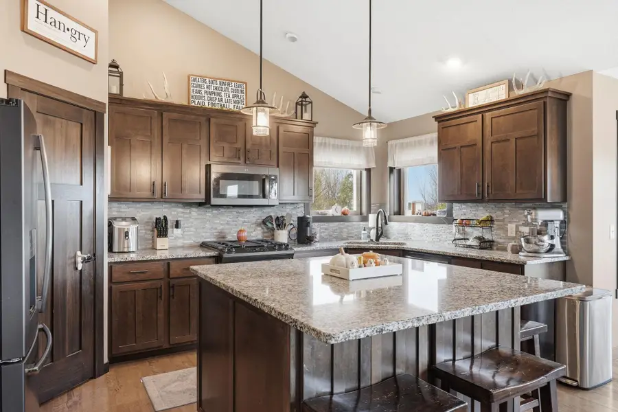 1633 Beaver Way, New Richmond, WI 54017 - #2