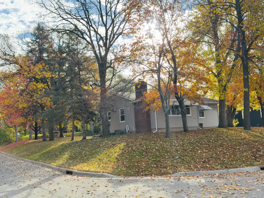 214 8th Street Ne, Little Falls, MN 56345 - #2