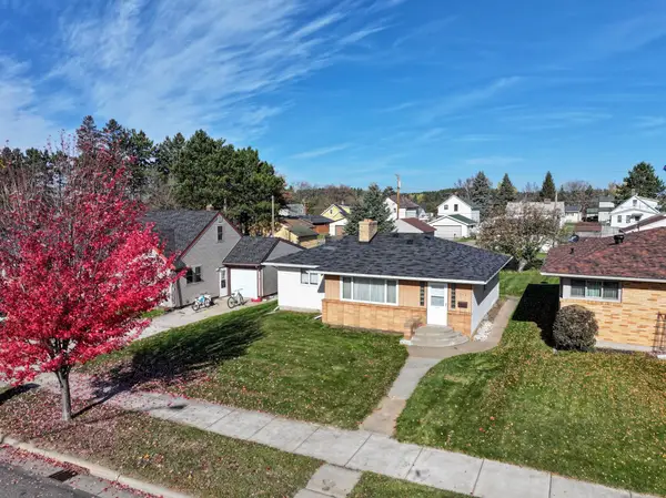 512 6th Street Sw, Chisholm, MN 55719