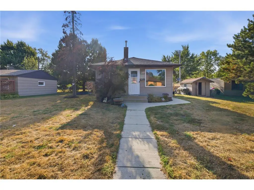 1023 8th Avenue Ne, Brainerd, MN 56401 - #1