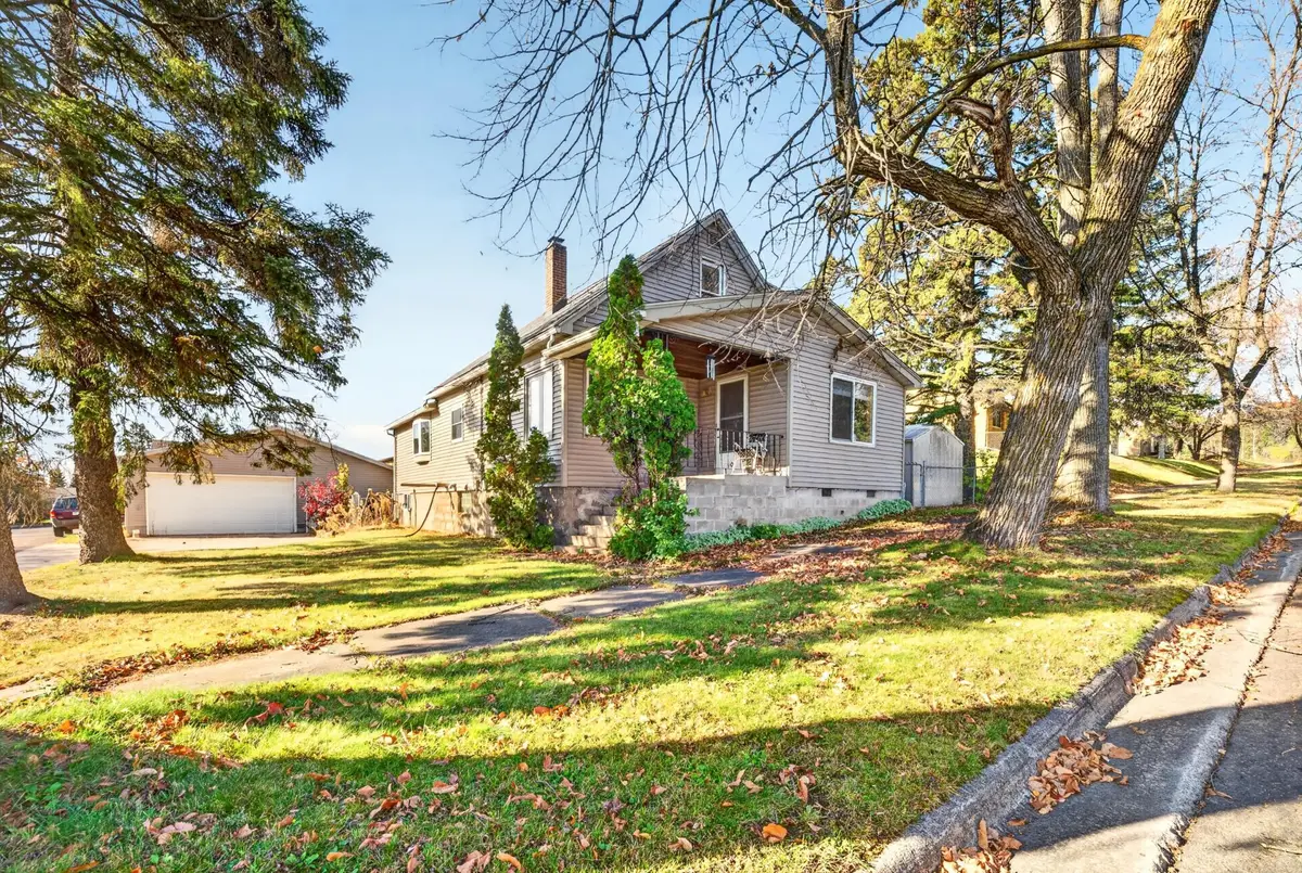 201 Virginia Avenue W, Gilbert, MN 55741 - #1