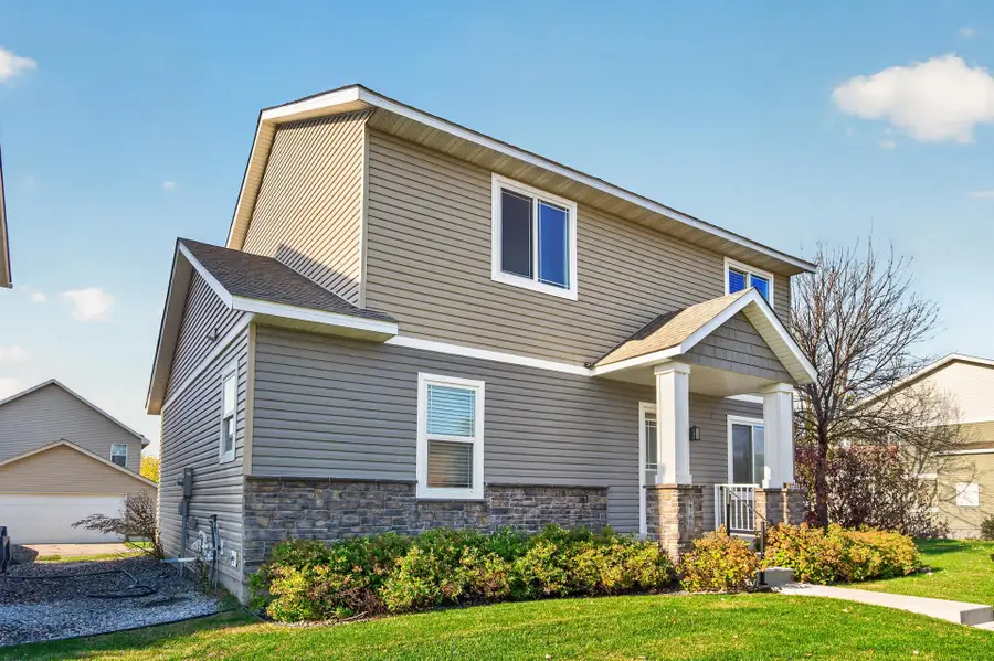 2768 Clover Ridge Drive, Chaska, MN 55318 - #2