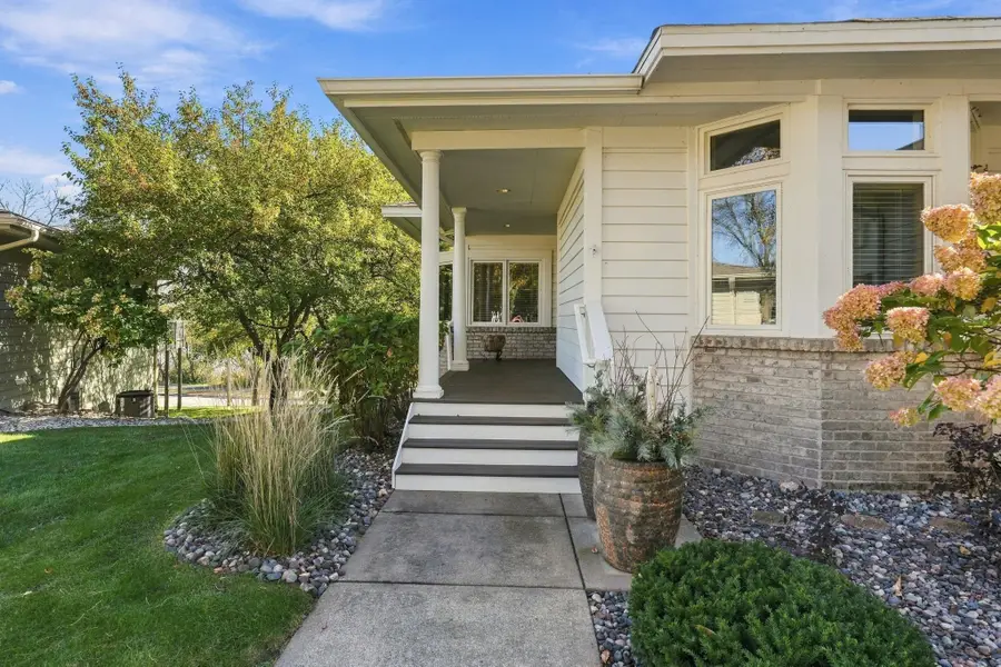 8983 Garland Court, Eden Prairie, MN 55347 - #3