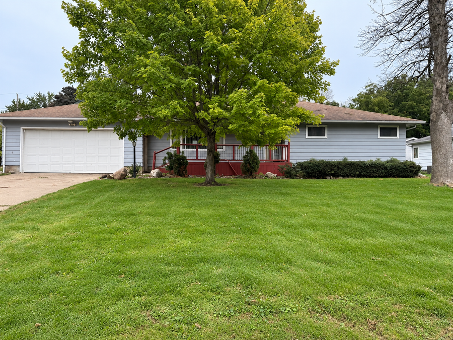 409 Lynwood Drive, Albert Lea, MN 56007 - #2