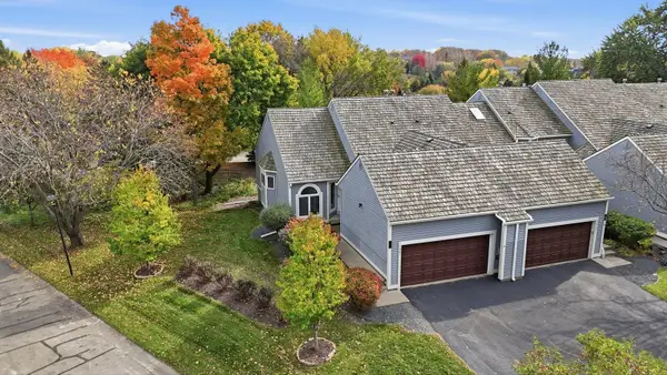 11061 Hyland Terrace, Eden Prairie, MN 55344