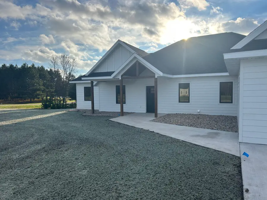 4466 Chainview Drive Nw, Alexandria, MN 56308 - #2