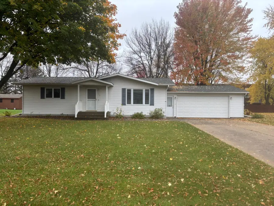 704 19th Street S, Benson, MN 56215 - #2