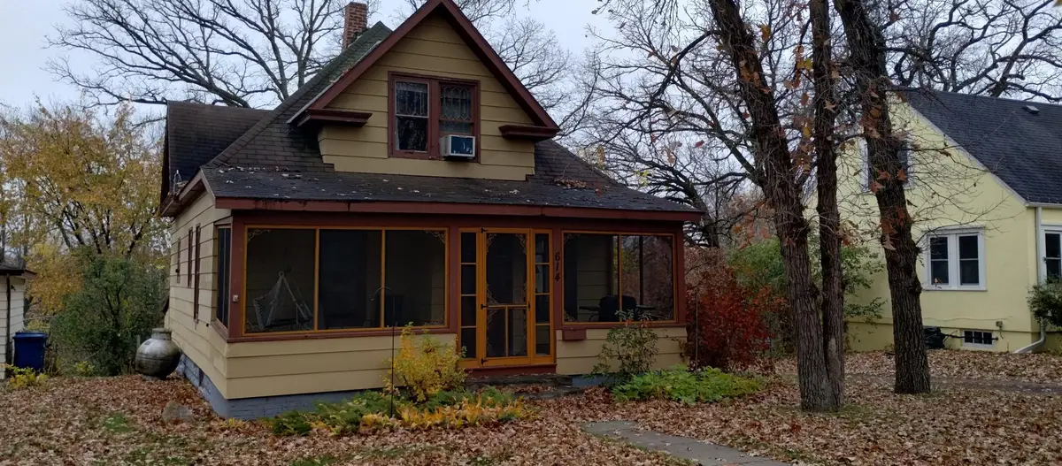 614 N Cleveland Avenue, Fergus Falls, MN 56537 - #1