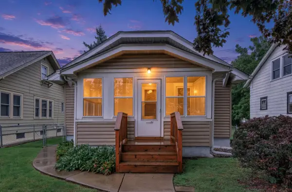 300 Van Buren Avenue, Saint Paul, MN 55103