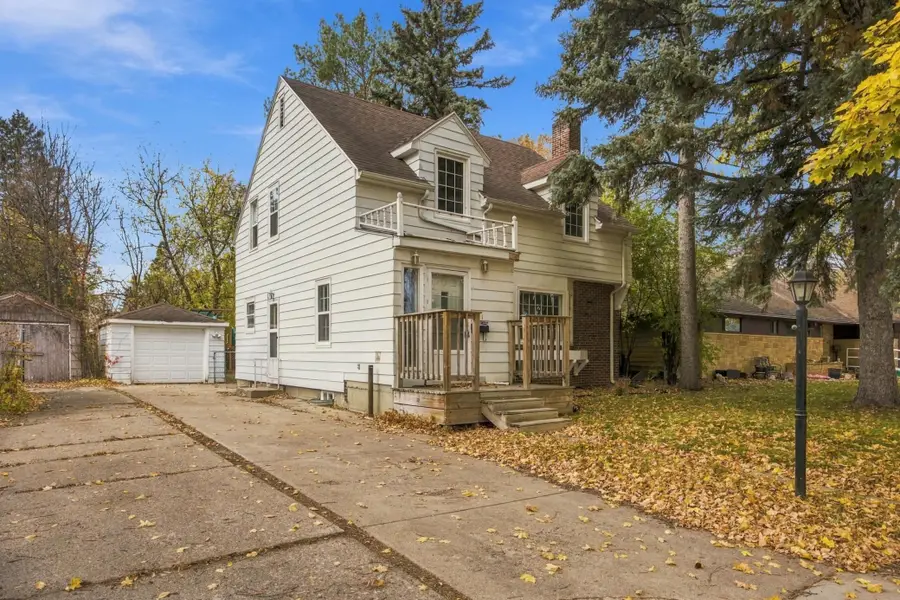 411 13th Street S, Moorhead, MN 56560 - #2