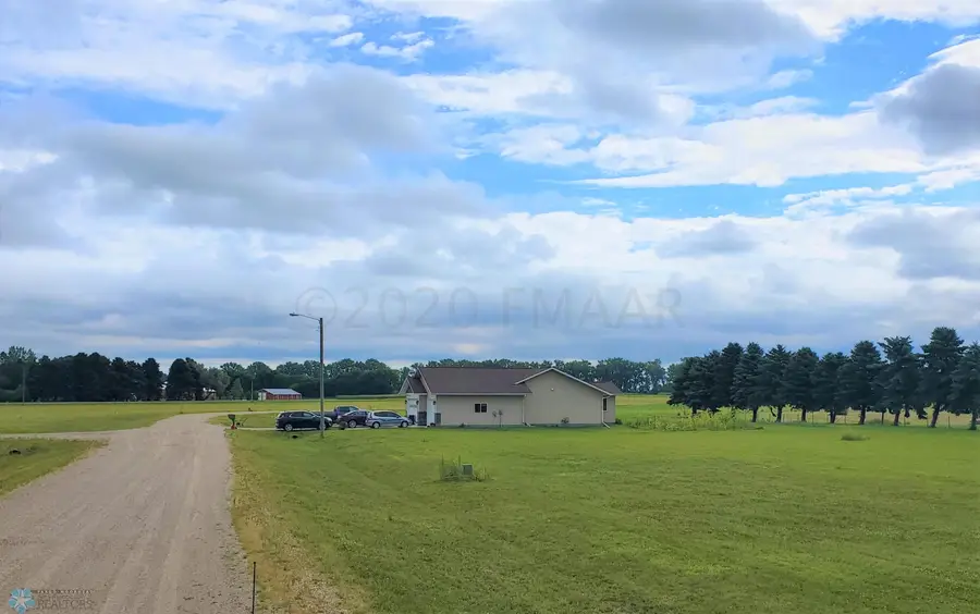 1008 Edison Street, Milnor, ND 58060 - #3