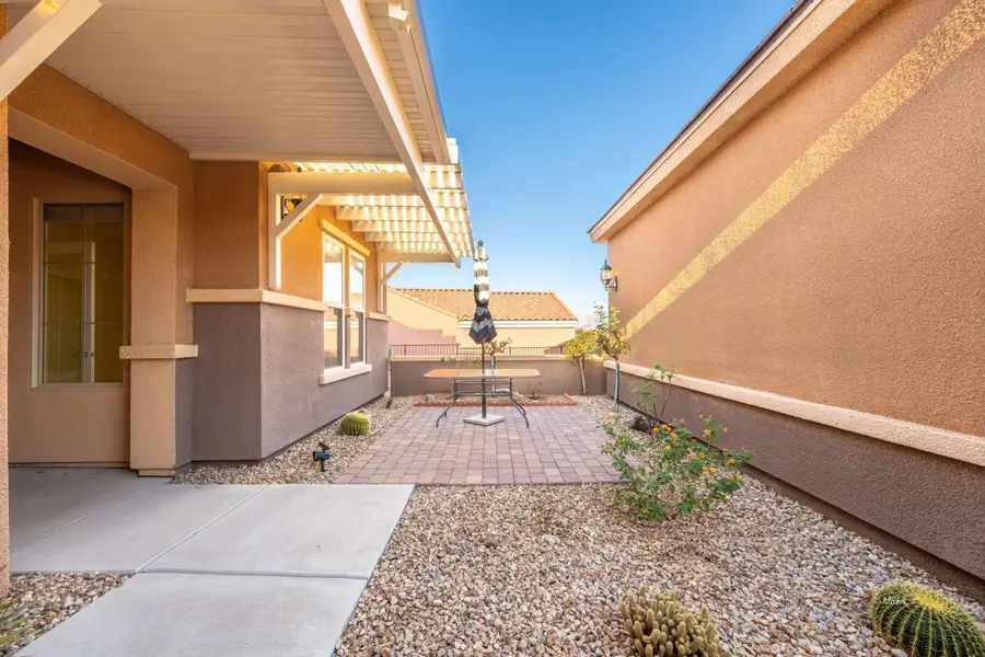 1155 Dry Falls Bnd Ln, Mesquite, NV 89034 - Image #2