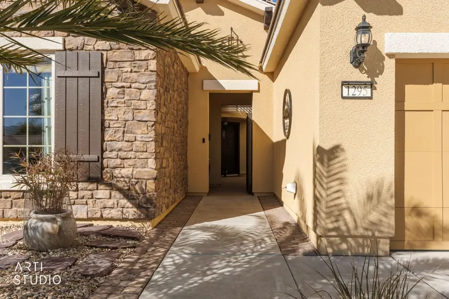 1295 Bull Whip Pt, Mesquite, NV 89034 - Image #2