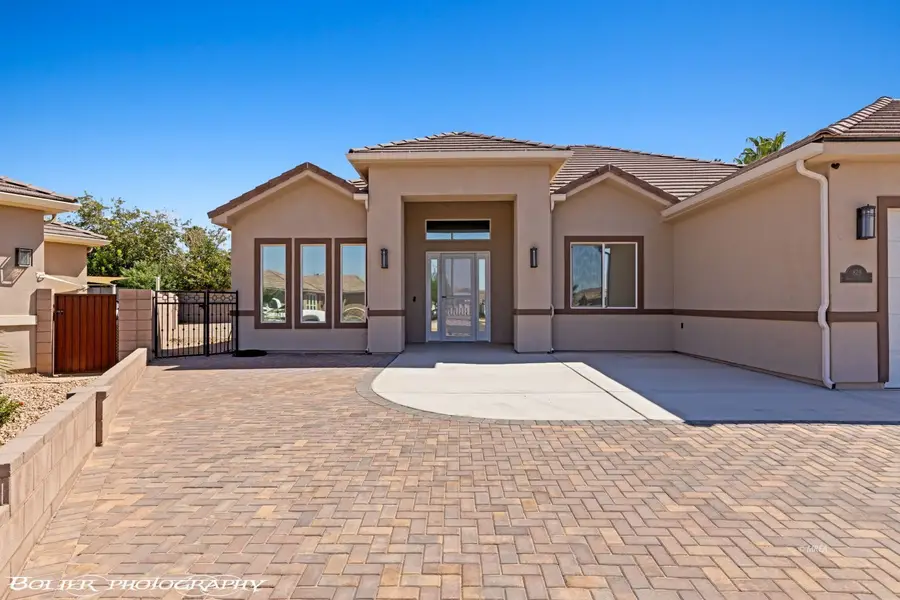 879 Amina Cir, Mesquite, NV 89027 - #3