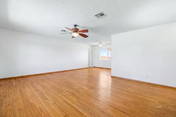 1575 Navajo Ave, Logandale, NV 89021