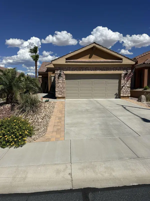 1074 Sundial Ln, Mesquite, NV 89034