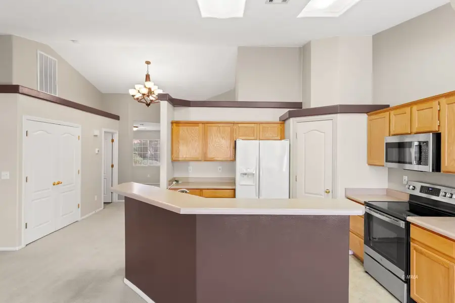 261 Thompson Dr, Mesquite, NV 89027 - #2