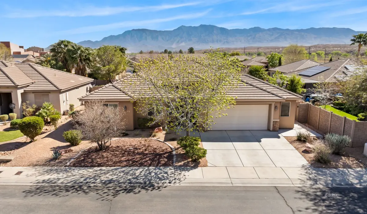 528 Clark St, Mesquite, NV 89027 - #1