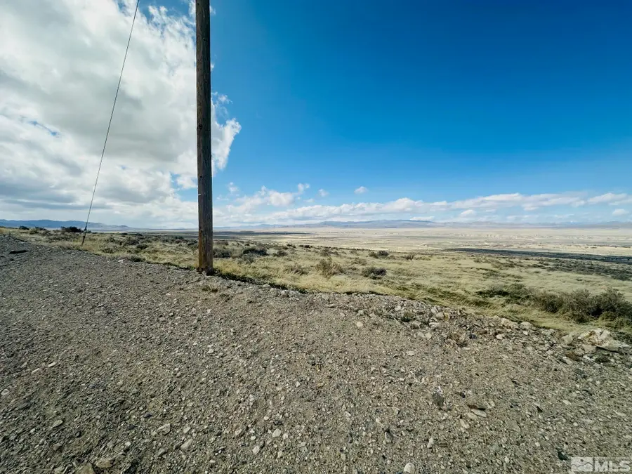 22025 Fall River Drive, Lovelock, NV 89419 - #3