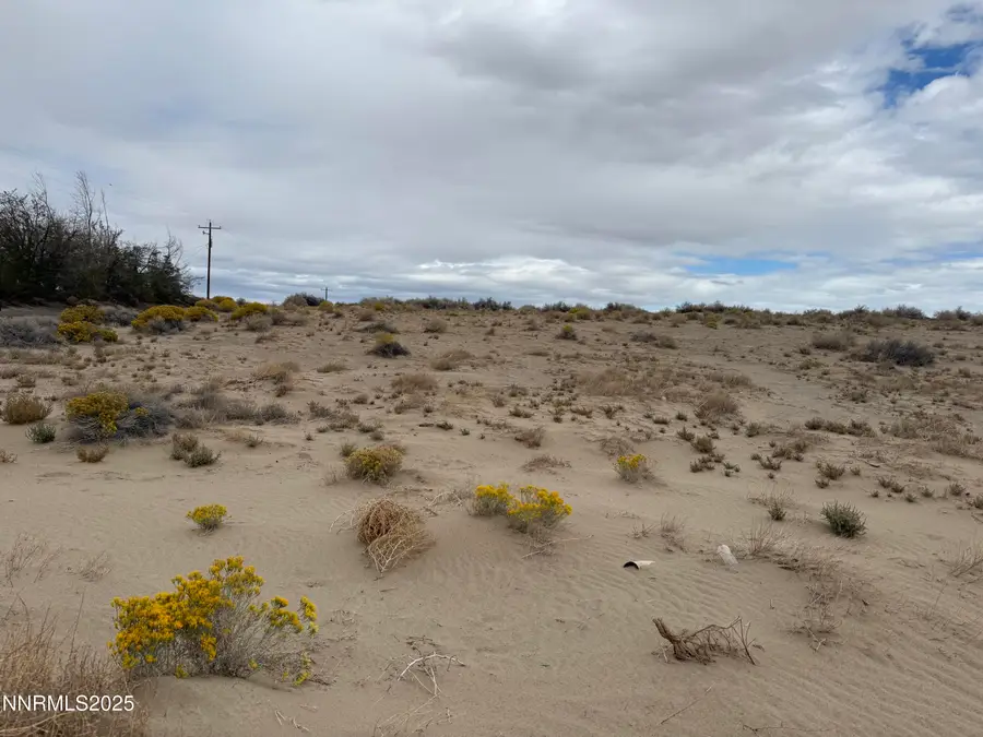 3040 E 6th Street, Silver Springs, NV 89429 - Image #3