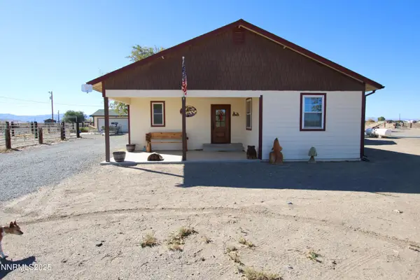 15 Brown Lane, Yerington, NV 89447