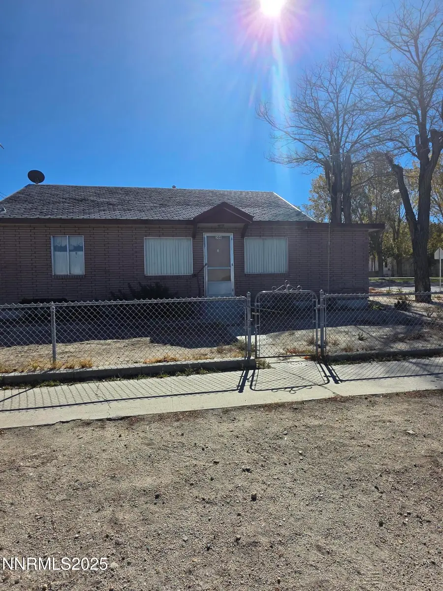 306 6th Street, Hawthorne, NV 89415 - Image #2