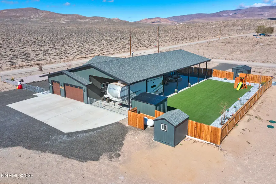 3900 Hackberry Street, Silver Springs, NV 89429 - Image #3