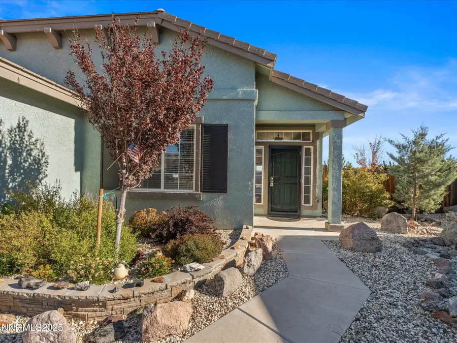 114 Red Oak Ct, Fernley, NV 89408 - Image #2