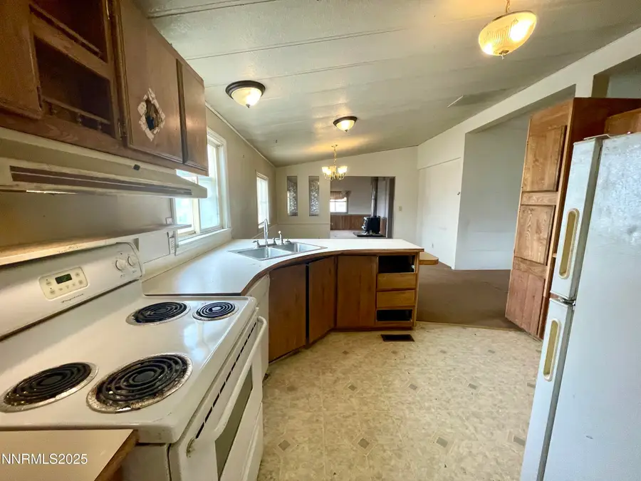 3110 Mercury Avenue, Winnemucca, NV 89445 - Image #2