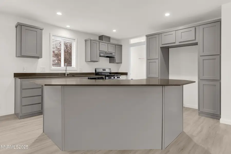 483 Niles Court, Reno, NV 89506 - Image #2