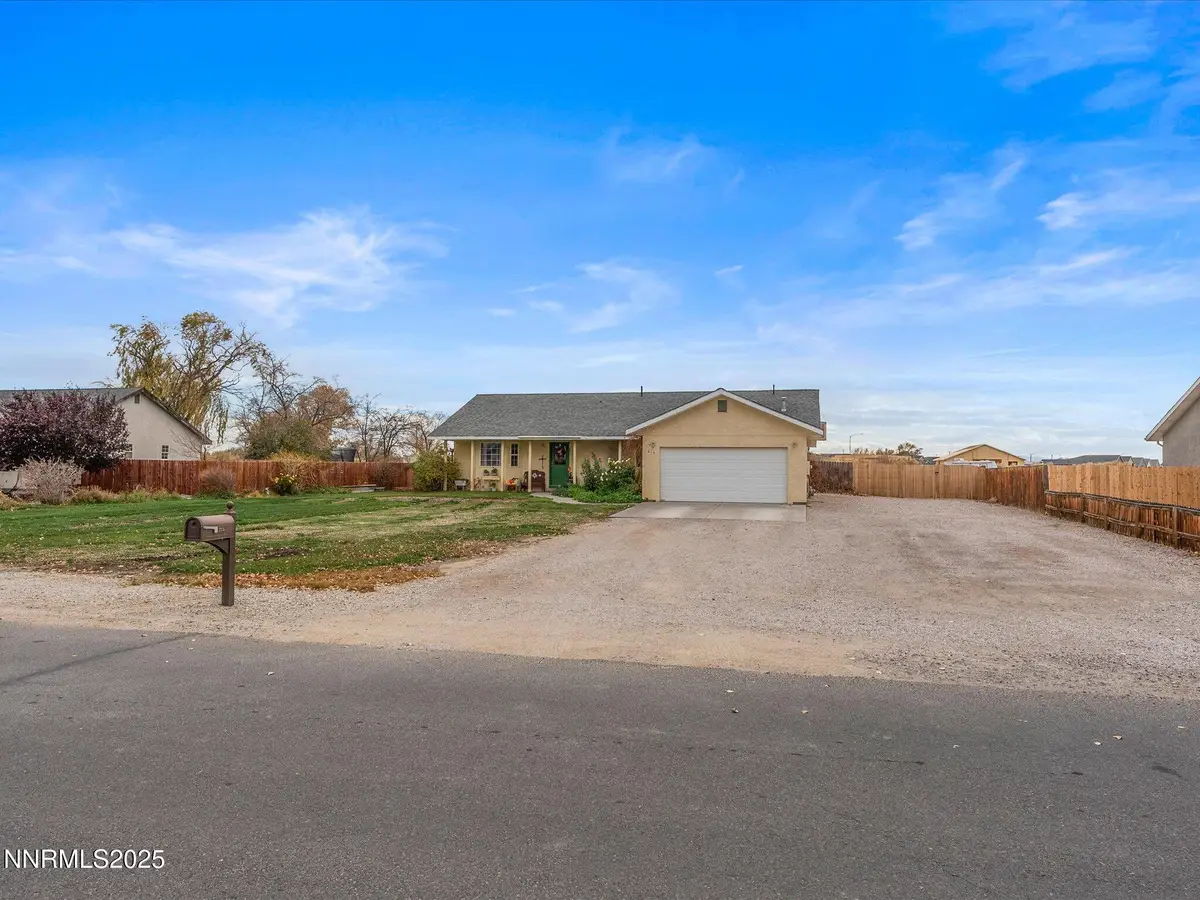 215 Hunter Park Way, Fallon, NV 89406 - Image #1