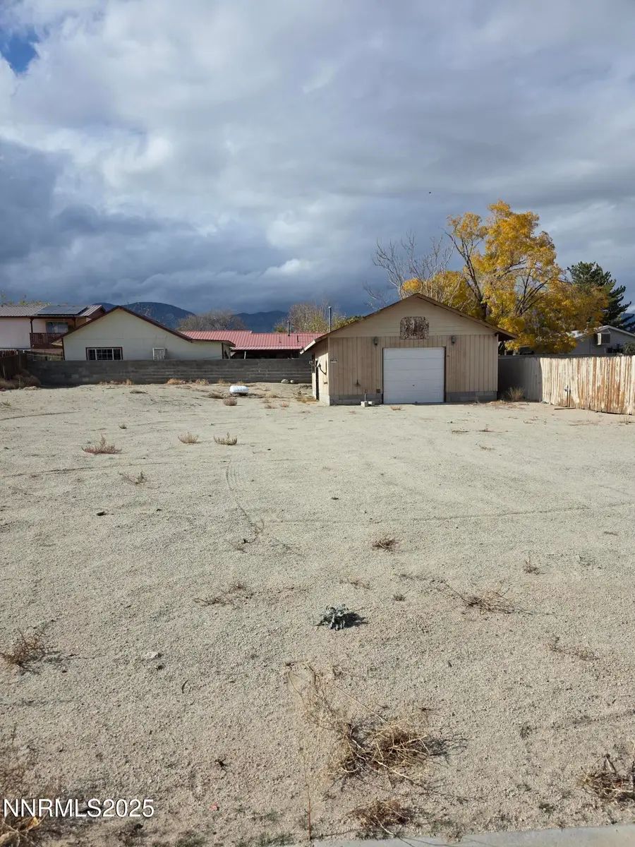 215 Cedar Street, Hawthorne, NV 89415 - Image #2