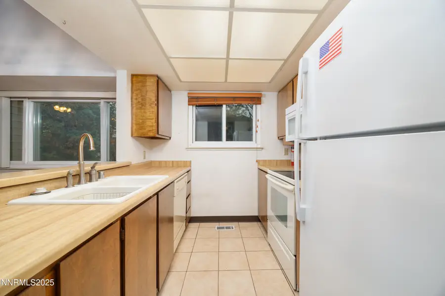 2335 Roundhouse Road, Sparks, NV 89431 - Image #3