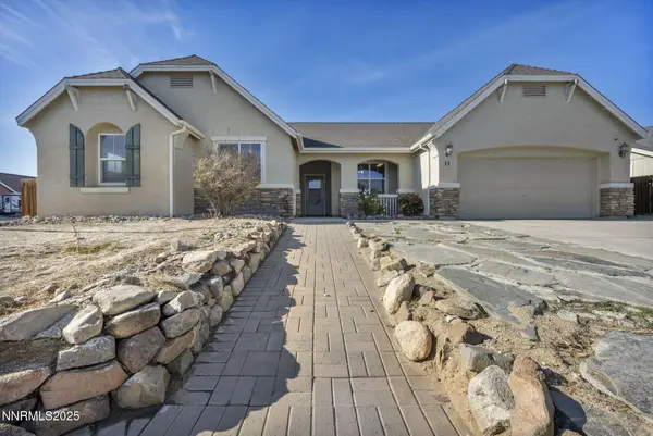11 Cedar Crest Court, Dayton, NV 89403