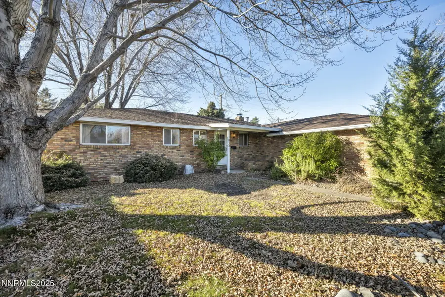 1832 Pyrenees Street, Carson City, NV 89703 - Image #2