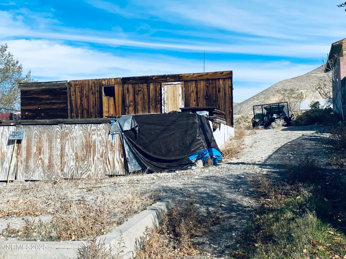 232 N South Street, Tonopah, NV 89049 - Image #1