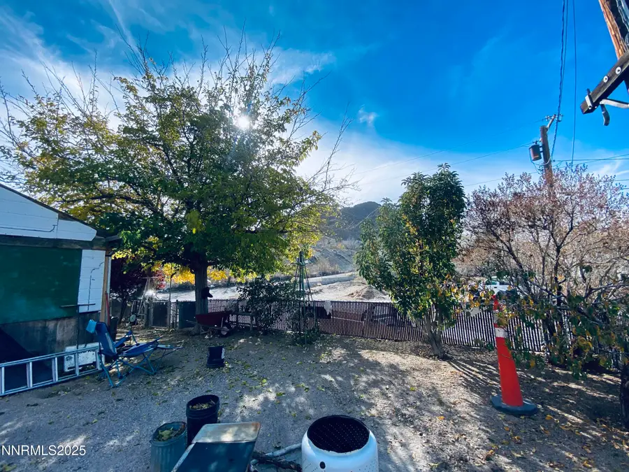 210 N South Street, Tonopah, NV 89049 - Image #2