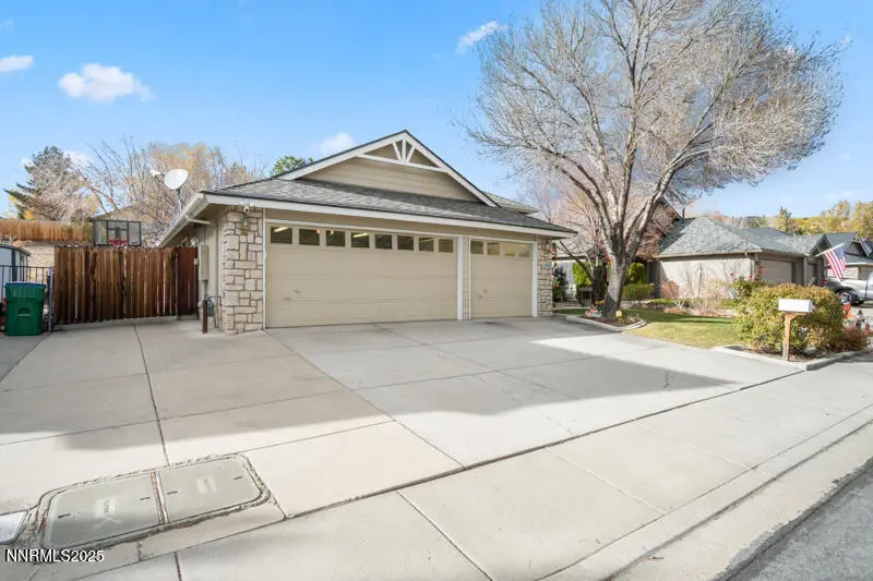 2215 Gatewood Drive, Reno, NV 89523 - Image #2