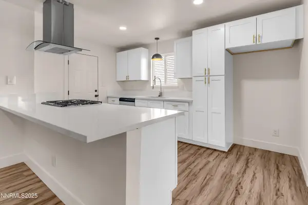 341 Granada Drive, Sparks, NV 89431